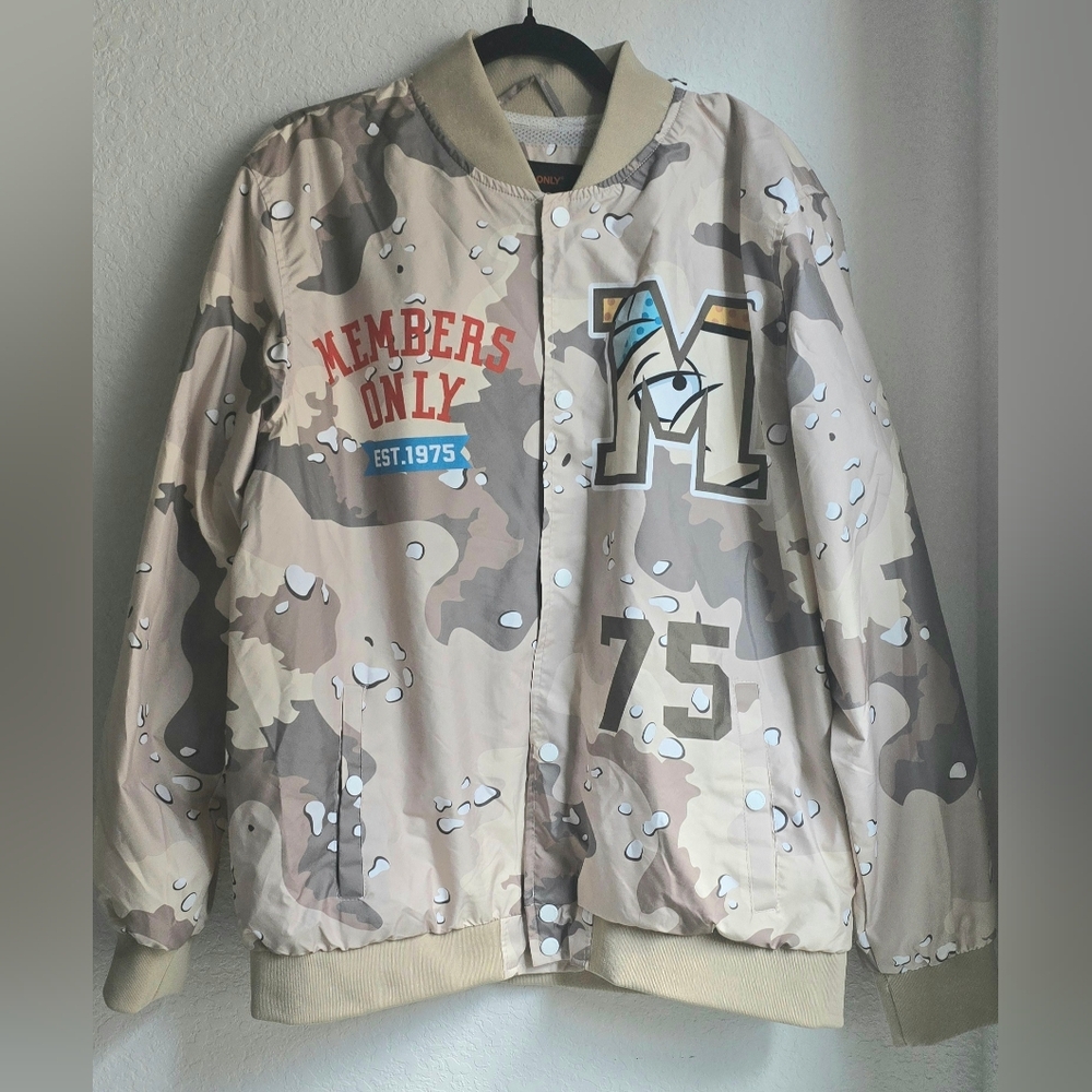 Members Only x Nickelodeon Tan and Orange Logo Jacket Label